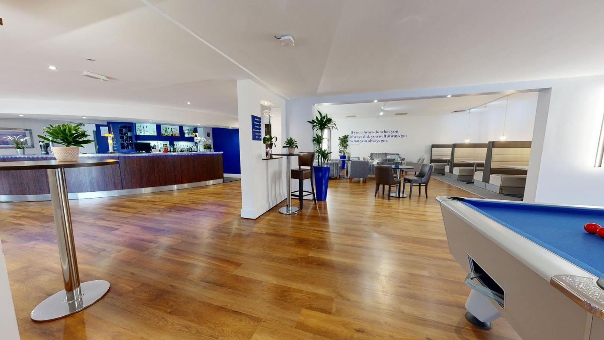 Hotel Cim Business Centre Maidenhead Exterior foto